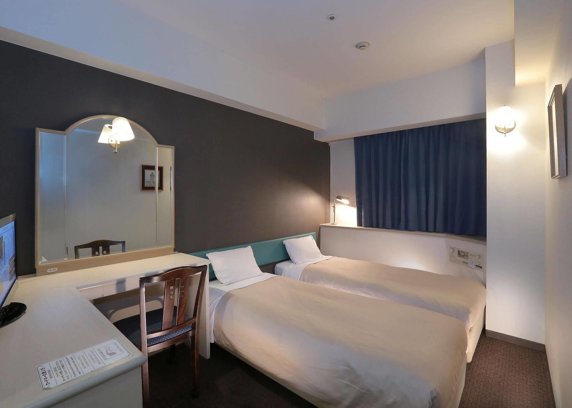 Yokohama Isezakicho Washington Hotel Eksteriør bilde